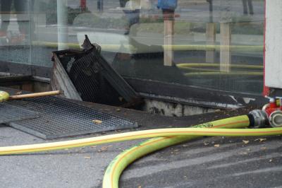 Brand in Moebelhaus auf der Hulb in Boeblingen